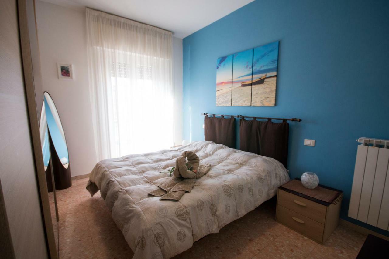 A Casa Di Simone A Viareggio Exterior foto